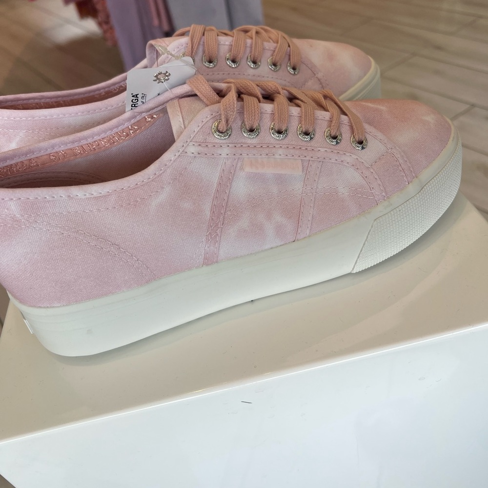 Superga platforms!